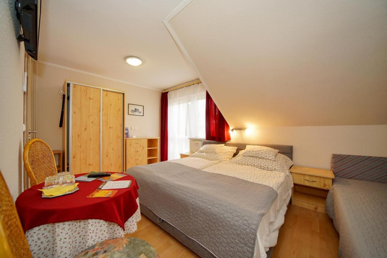 Siesta Vendégház Eger Exterior foto